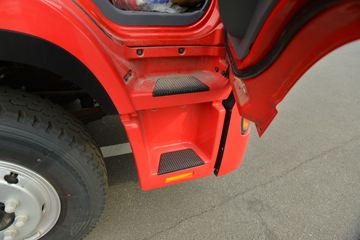 ���� ����˹Q9 220���� 4X2 5.95�ײ�դʽ�ػ���(HFC5181CCYB80K1D4S)ͼƬ