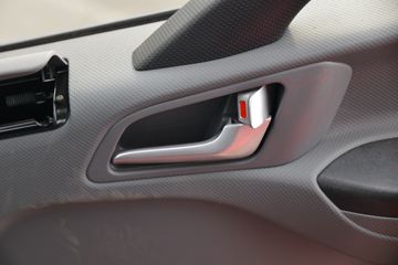 ���� ����˹Q9 220���� 4X2 5.95�ײ�դʽ�ػ���(HFC5181CCYB80K1D4S)ͼƬ