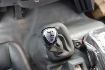 ���� ����˹Q9 220���� 4X2 5.95�ײ�դʽ�ػ���(HFC5181CCYB80K1D4S)ͼƬ