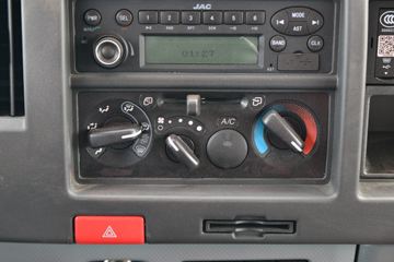 ���� ����˹Q9 220���� 4X2 5.95�ײ�դʽ�ػ���(HFC5181CCYB80K1D4S)ͼƬ