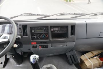 ���� ����˹Q9 220���� 4X2 5.95�ײ�դʽ�ػ���(HFC5181CCYB80K1D4S)ͼƬ