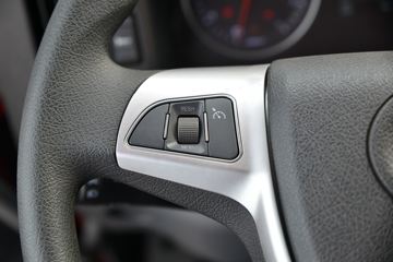 ���� ����˹Q9 220���� 4X2 5.95�ײ�դʽ�ػ���(HFC5181CCYB80K1D4S)ͼƬ