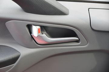 ���� ����˹Q9 220���� 4X2 5.95�ײ�դʽ�ػ���(HFC5181CCYB80K1D4S)ͼƬ