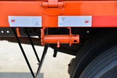中国重汽 汕德卡SITRAK G7重卡 330马力 6X2 8.6米仓栅式载货车(国六)