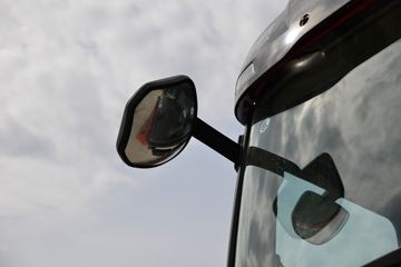 �й����� HOWO MAX 460���� 8X4 9.55����ʽ�ػ���(����)ͼƬ