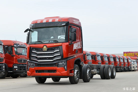 й HOWO MAX 460 8X4 9.55ʽػ()(ZZ5317XXYV446KF1)