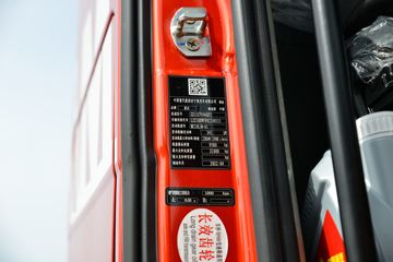 �й����� HOWO MAX 460���� 8X4 9.55����ʽ�ػ���(����)ͼƬ