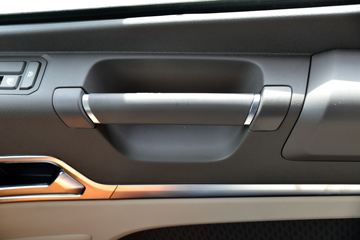 �й����� HOWO MAX 460���� 8X4 9.55����ʽ�ػ���(����)ͼƬ