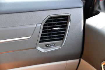 �й����� HOWO MAX 460���� 8X4 9.55����ʽ�ػ���(����)ͼƬ