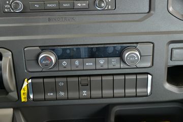 �й����� HOWO MAX 460���� 8X4 9.55����ʽ�ػ���(����)ͼƬ