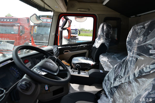 优惠4.19万 上海HOWO Max载货车火热促销中