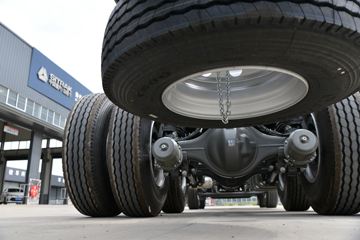 �й����� HOWO MAX 460���� 8X4 9.55����ʽ�ػ���(����)ͼƬ