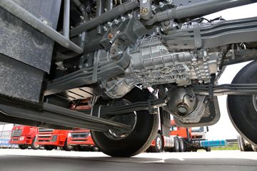 �й����� HOWO MAX 460���� 8X4 9.55����ʽ�ػ���(����)ͼƬ