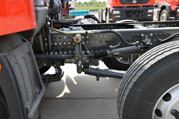 �й����� HOWO MAX 460���� 8X4 9.55����ʽ�ػ���(����)ͼƬ