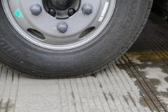 福田 奥铃速运 BUFF版 158马力 4.17米单排栏板轻卡(国六)(速比4.333)(BJ1048V9JEA-AB2)