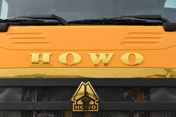 й HOWO TXؿ 440 8X4 6.5ж()(ZZ3317V326GF1)ͼƬ