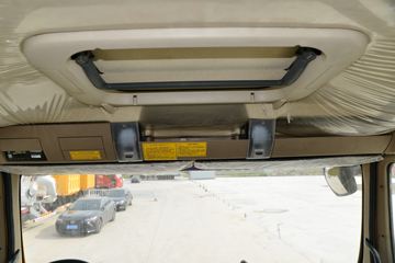й HOWO TXؿ 440 8X4 6.5ж()(ZZ3317V326GF1)ͼƬ
