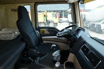 й HOWO TXؿ 440 8X4 6.5ж()(ZZ3317V326GF1)ͼƬ