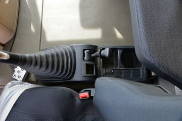 й HOWO TXؿ 440 8X4 6.5ж()(ZZ3317V326GF1)ͼƬ