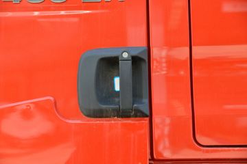 �й����� HOWO TX�ؿ� 460���� 6X4 ǣ����(����)ͼƬ