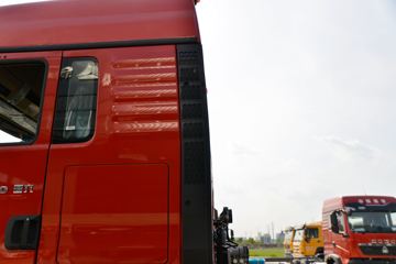 �й����� HOWO TX�ؿ� 460���� 6X4 ǣ����(����)ͼƬ