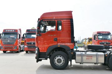 �й����� HOWO TX�ؿ� 460���� 6X4 ǣ����(����)ͼƬ