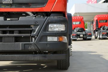 �й����� HOWO TX�ؿ� 460���� 6X4 ǣ����(����)ͼƬ