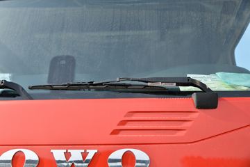 �й����� HOWO TX�ؿ� 460���� 6X4 ǣ����(����)ͼƬ