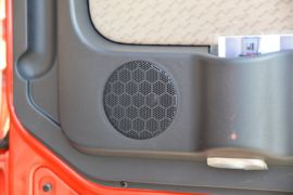 HOWO TX7&nbsp;牵引车驾驶室                                               图片