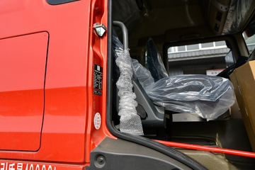 �й����� HOWO TX�ؿ� 460���� 6X4 ǣ����(����)ͼƬ