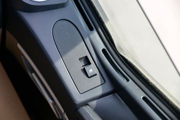 �й����� HOWO TX�ؿ� 460���� 6X4 ǣ����(����)ͼƬ