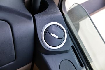 �й����� HOWO TX�ؿ� 460���� 6X4 ǣ����(����)ͼƬ