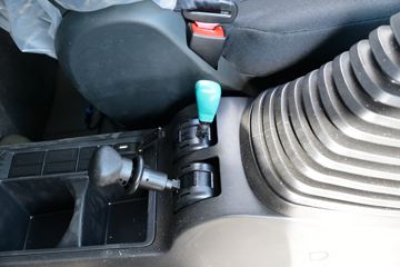 �й����� HOWO TX�ؿ� 460���� 6X4 ǣ����(����)ͼƬ