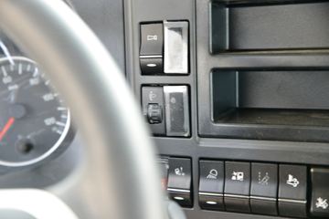 �й����� HOWO TX�ؿ� 460���� 6X4 ǣ����(����)ͼƬ