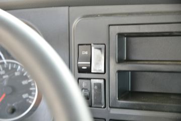 �й����� HOWO TX�ؿ� 460���� 6X4 ǣ����(����)ͼƬ