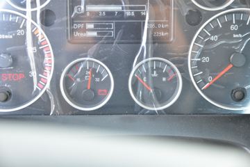 �й����� HOWO TX�ؿ� 460���� 6X4 ǣ����(����)ͼƬ