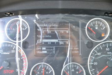 �й����� HOWO TX�ؿ� 460���� 6X4 ǣ����(����)ͼƬ