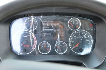 �й����� HOWO TX�ؿ� 460���� 6X4 ǣ����(����)ͼƬ