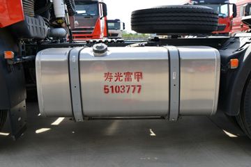 �й����� HOWO TX�ؿ� 460���� 6X4 ǣ����(����)ͼƬ