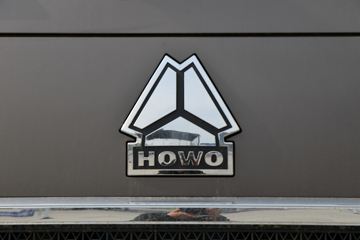 �й����� HOWO TH7�ؿ� 500���� 6X4 ǣ����(����)(ZZ4257V324HF1B)ͼƬ