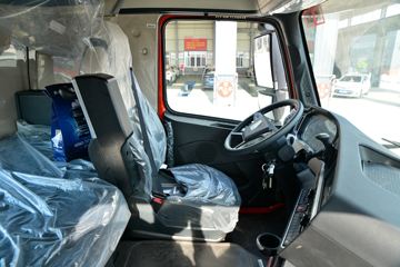 �й����� HOWO TH7�ؿ� 500���� 6X4 ǣ����(����)(ZZ4257V324HF1B)ͼƬ