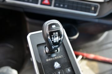 �й����� HOWO TH7�ؿ� 500���� 6X4 ǣ����(����)(ZZ4257V324HF1B)ͼƬ