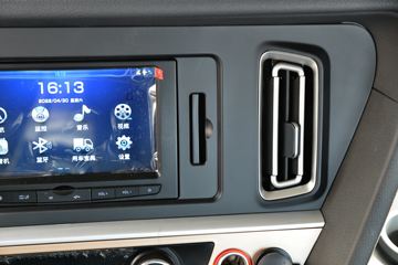 �й����� HOWO TH7�ؿ� 500���� 6X4 ǣ����(����)(ZZ4257V324HF1B)ͼƬ