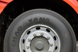 HOWO TH7&nbsp;牵引车底盘                                                图片