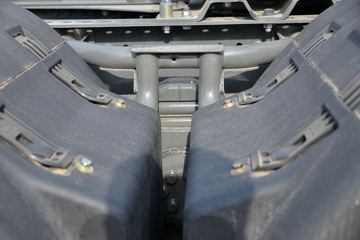 �й����� HOWO TH7�ؿ� 500���� 6X4 ǣ����(����)(ZZ4257V324HF1B)ͼƬ