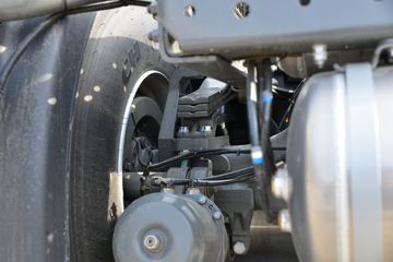 �й����� HOWO TH7�ؿ� 500���� 6X4 ǣ����(����)(ZZ4257V324HF1B)ͼƬ