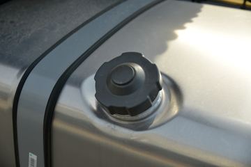 �й����� HOWO TH7�ؿ� 500���� 6X4 ǣ����(����)(ZZ4257V324HF1B)ͼƬ