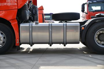 �й����� HOWO TH7�ؿ� 500���� 6X4 ǣ����(����)(ZZ4257V324HF1B)ͼƬ