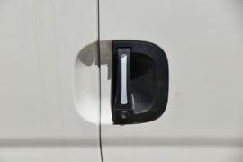 跨越者D5&nbsp;载货车外观                                                图片