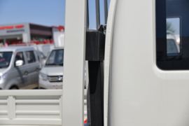 跨越者D5&nbsp;载货车外观                                                图片